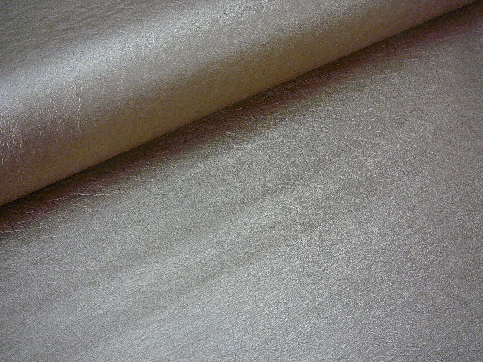 oděvní koženka zlatá - šíře 140cm