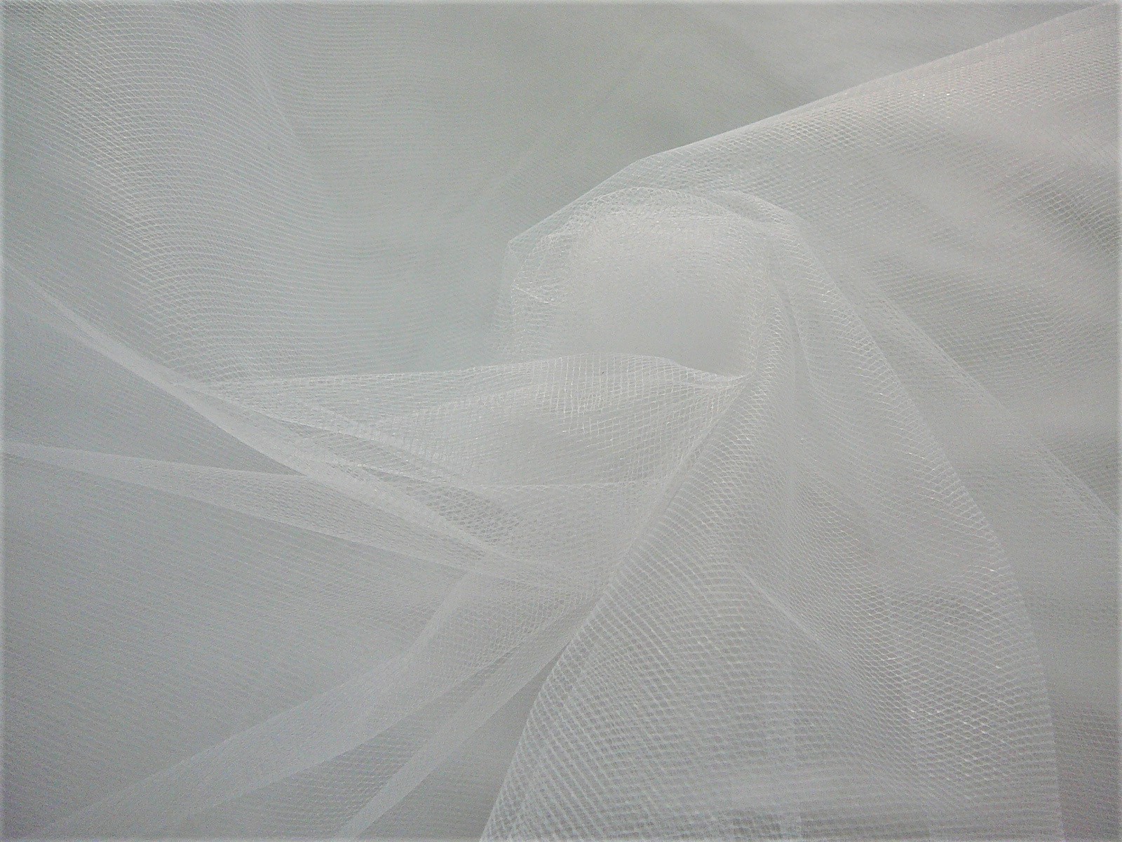 Tyl - bíý - šíře 160cm