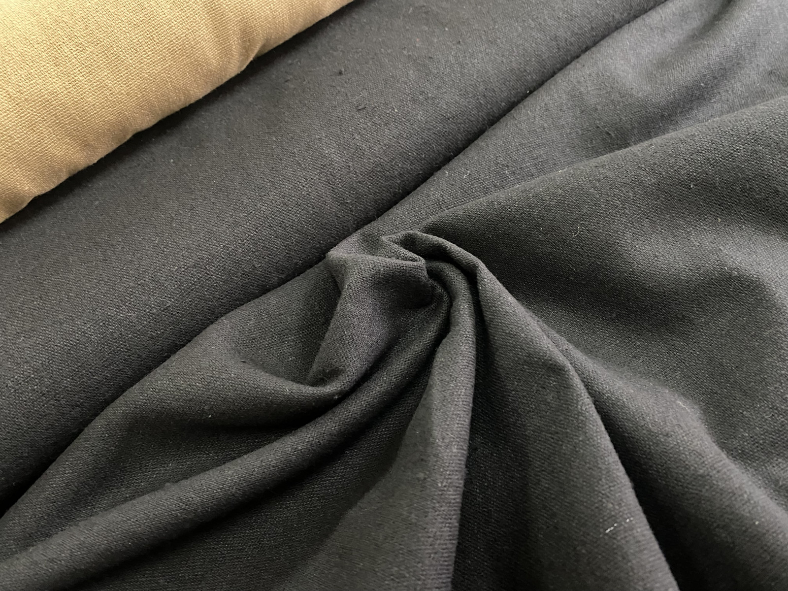 Bavlněná látka - imitace lnu šedá - šíře 140cm