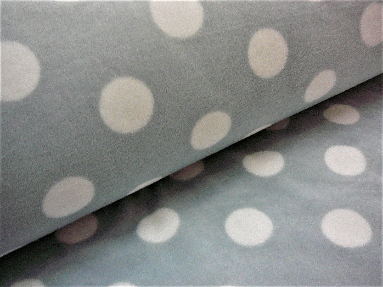 Fleece - bílý puntík na šedé - šíře 150cm