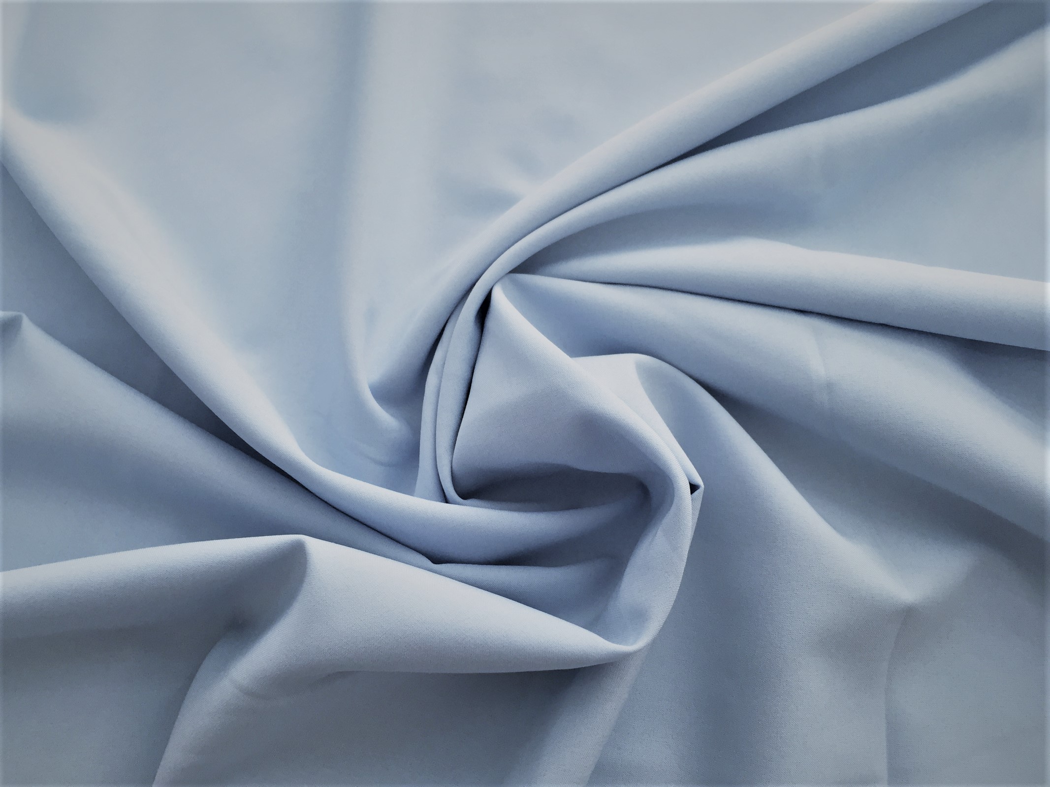 Umělé hedvábí silky - světle modré - šíře 140cm