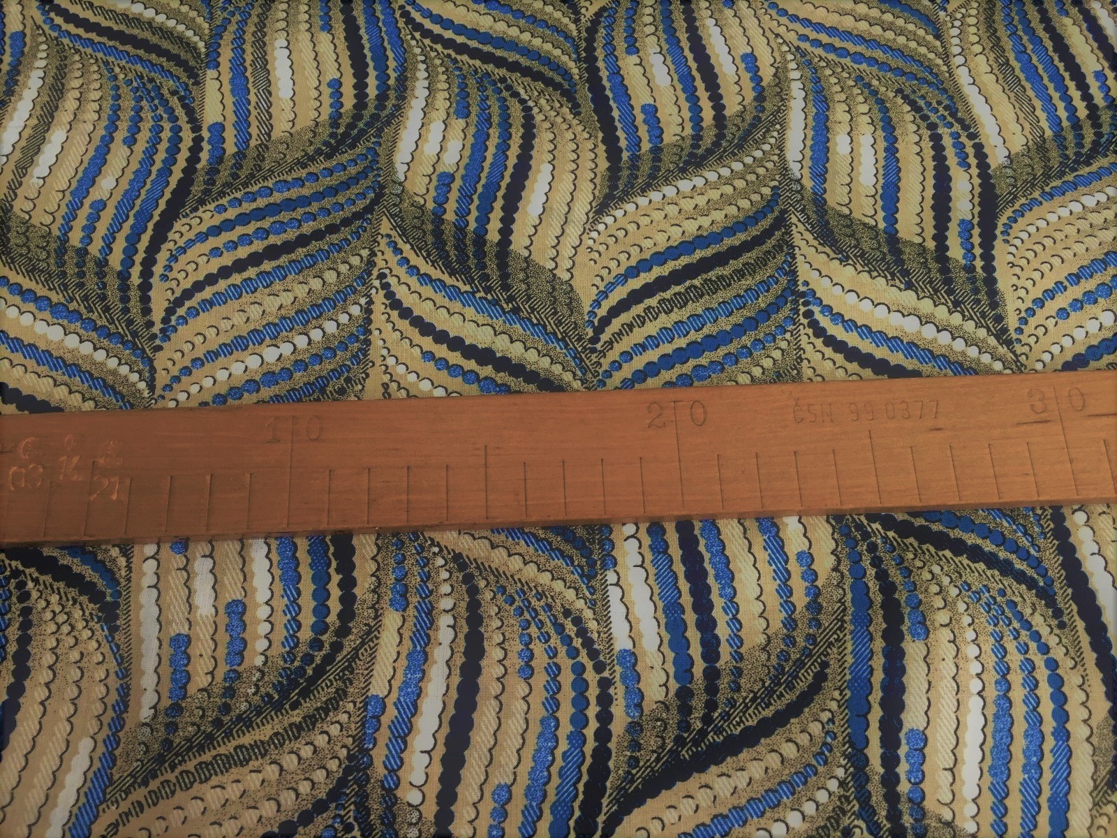 Bavlněná látka - béžovomodrý cop - šíře 140cm