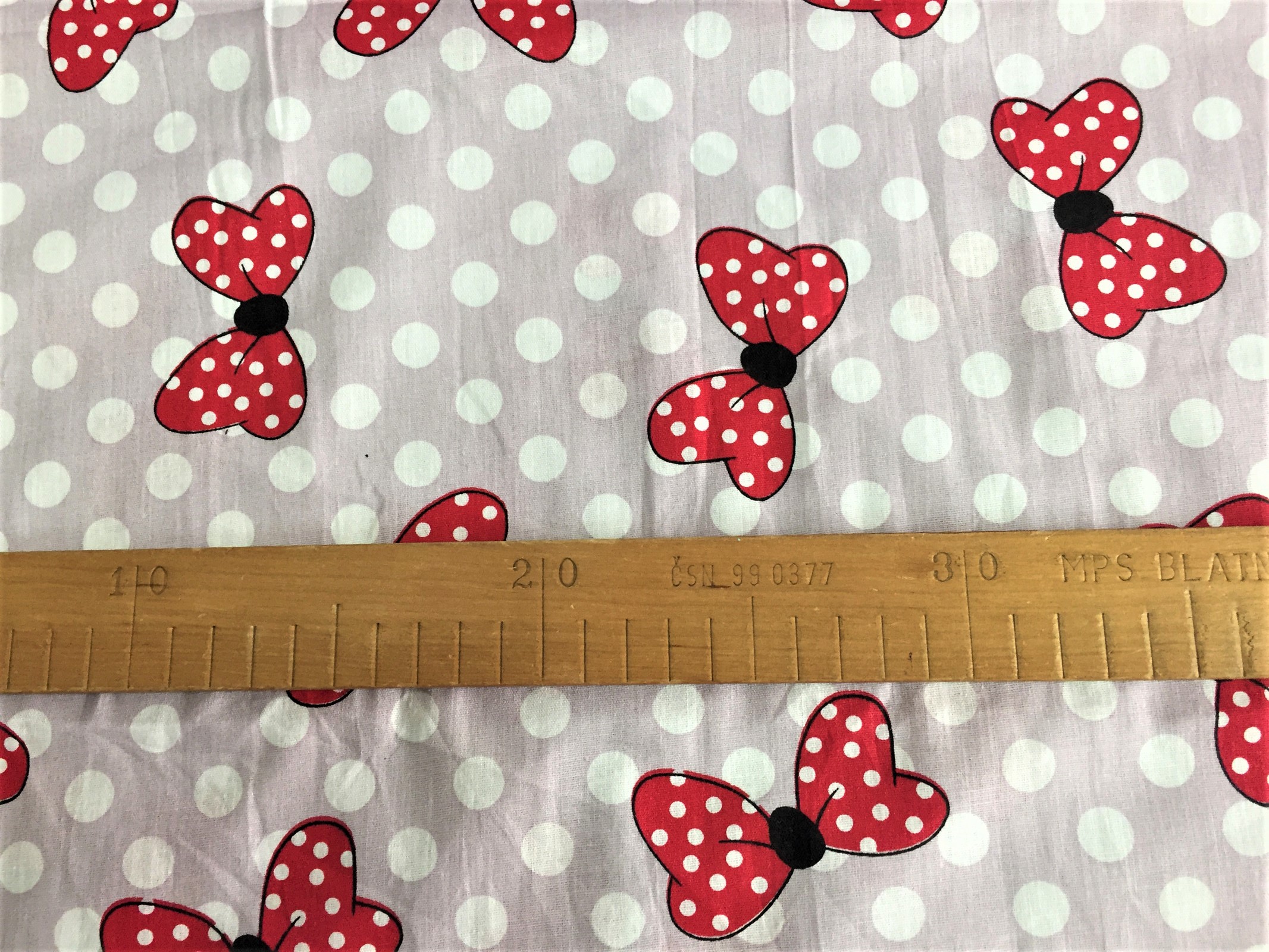 Bavlněná látka - mašle a bílý puntík - šíře 140cm