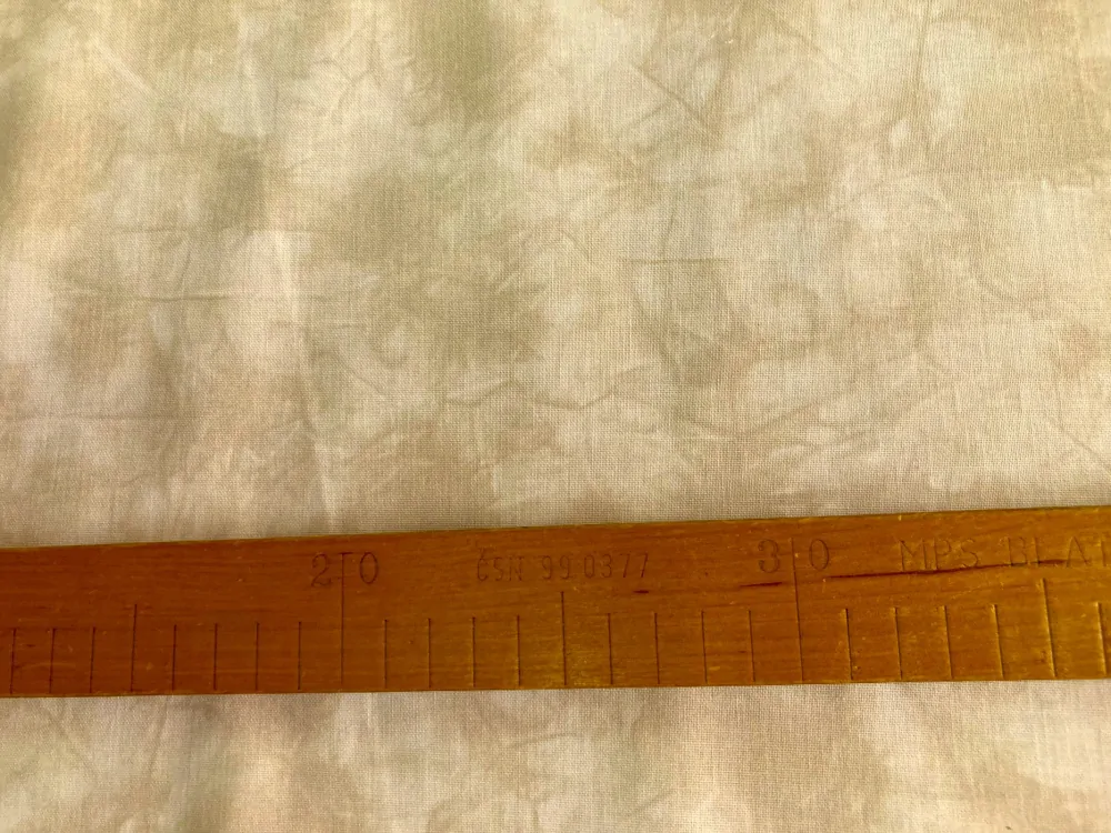 Bavlněná látka - světle béžový mramor - šíře 140cm