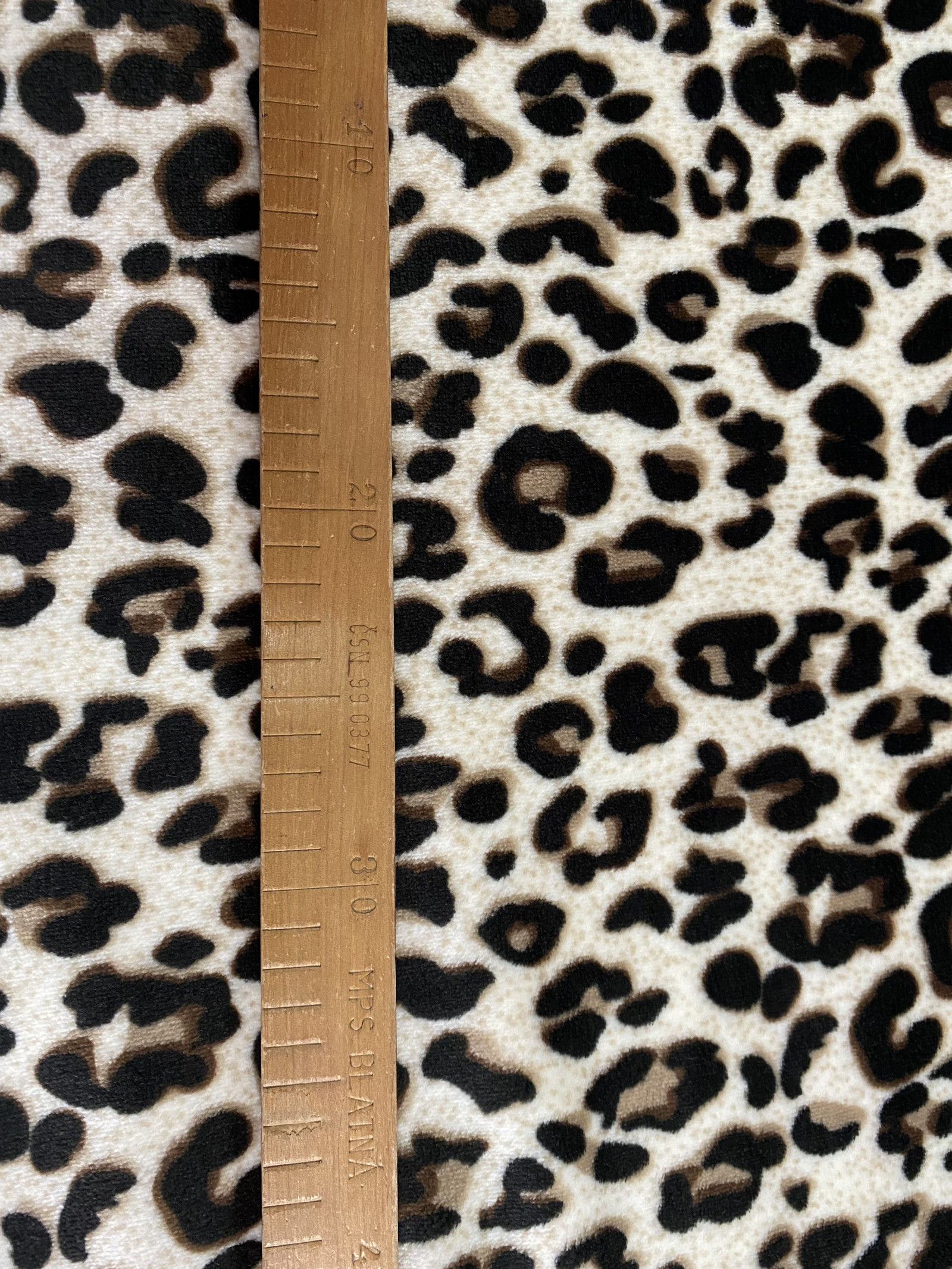 fleece - levhart - šíře 150cm
