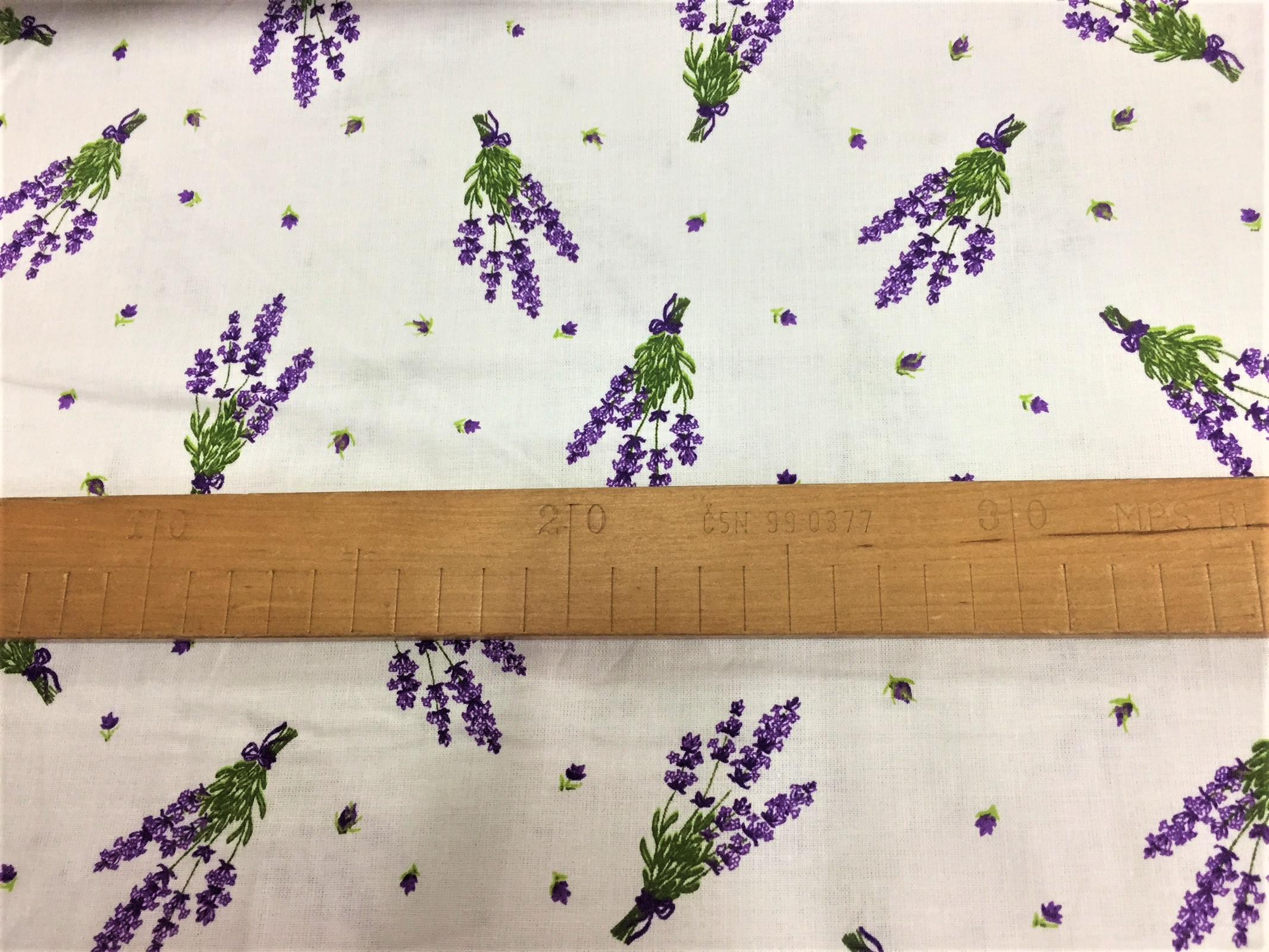 Bavlněná látka - levandule - šíře 140cm